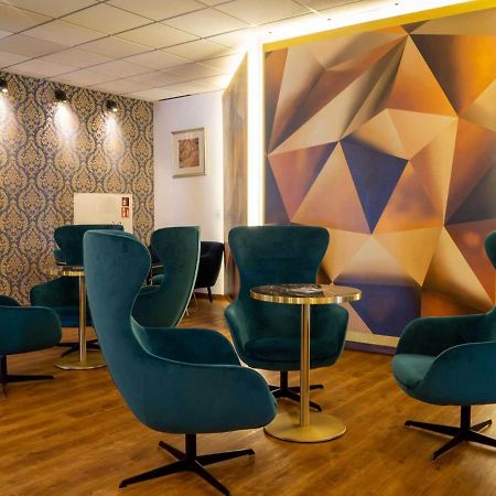 Trip Inn Kongresshotel Frankfurt-Родгау Екстериор снимка