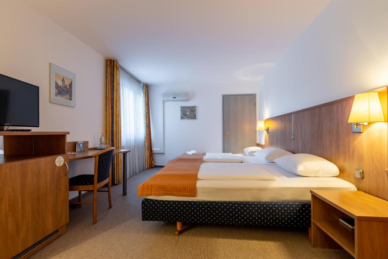 Trip Inn Kongresshotel Frankfurt-Родгау Екстериор снимка